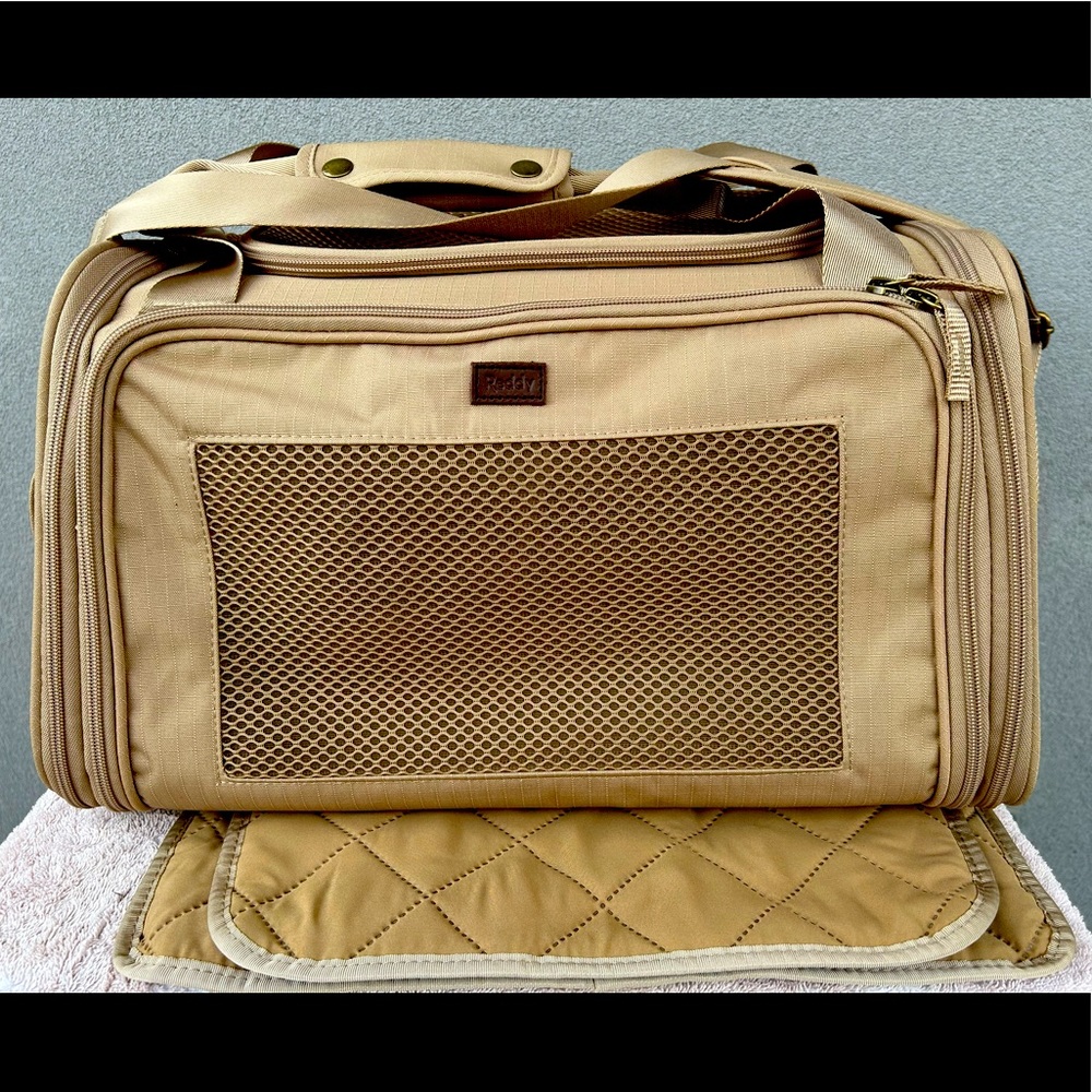Reddy Carrier